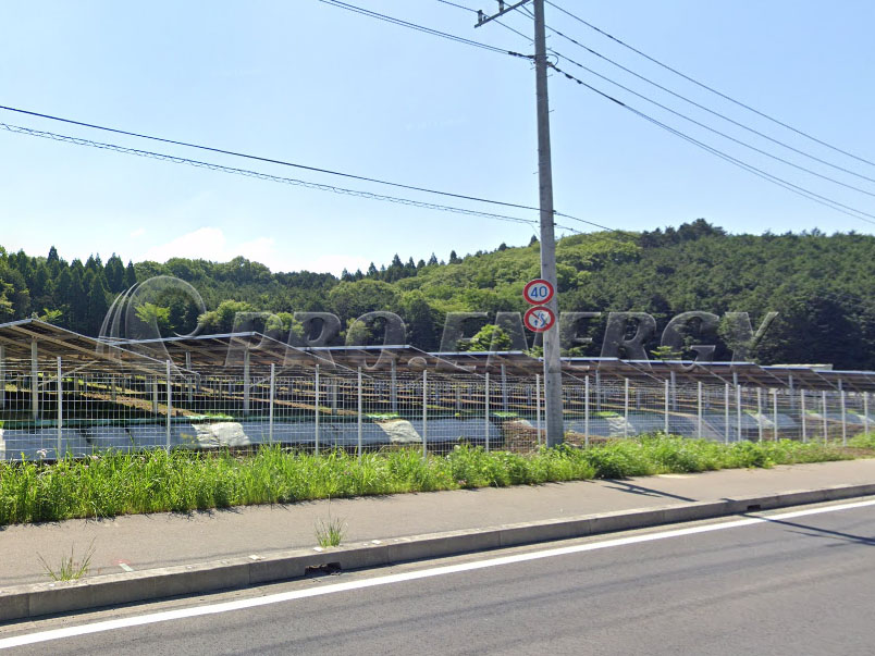 Welded wire mesh enclosures for power facilities Welded wire mesh enclosures for power facilities